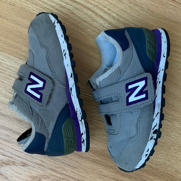 New Balance Toddler 515 Hook and Loop Sneaker - Picture 2 of 4